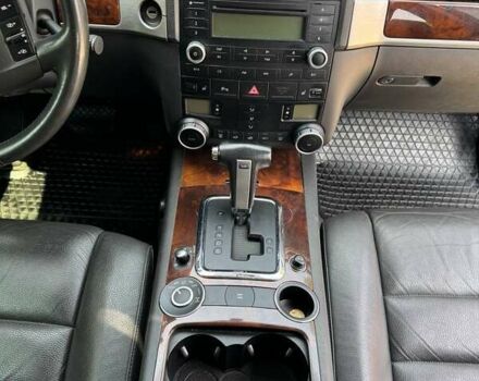 Чорний Фольксваген Туарег, об'ємом двигуна 2.97 л та пробігом 110 тис. км за 12900 $, фото 21 на Automoto.ua