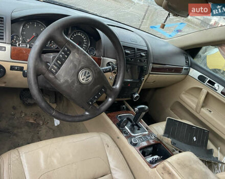 Черный Фольксваген Туарег, объемом двигателя 2.99 л и пробегом 270 тыс. км за 7450 $, фото 13 на Automoto.ua