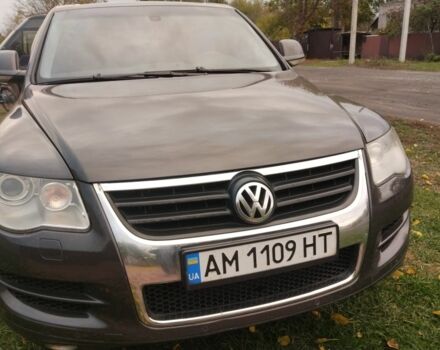 Черный Фольксваген Туарег, объемом двигателя 3 л и пробегом 300 тыс. км за 9300 $, фото 9 на Automoto.ua