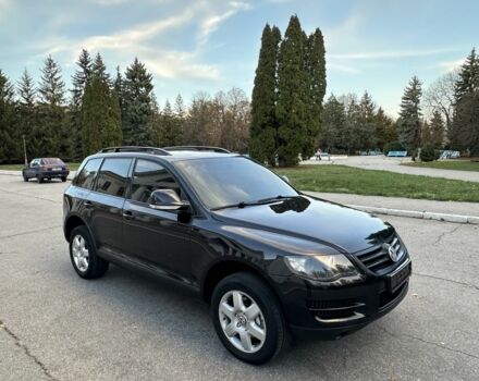 Чорний Фольксваген Туарег, об'ємом двигуна 3 л та пробігом 221 тис. км за 9800 $, фото 3 на Automoto.ua