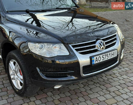 Черный Фольксваген Туарег, объемом двигателя 3 л и пробегом 314 тыс. км за 10500 $, фото 15 на Automoto.ua