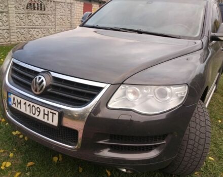 Черный Фольксваген Туарег, объемом двигателя 3 л и пробегом 300 тыс. км за 9300 $, фото 4 на Automoto.ua