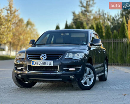 Черный Фольксваген Туарег, объемом двигателя 2.97 л и пробегом 240 тыс. км за 12200 $, фото 1 на Automoto.ua