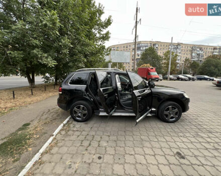 Чорний Фольксваген Туарег, об'ємом двигуна 2.46 л та пробігом 281 тис. км за 7500 $, фото 3 на Automoto.ua