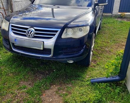 Черный Фольксваген Туарег, объемом двигателя 3.6 л и пробегом 280 тыс. км за 8000 $, фото 1 на Automoto.ua