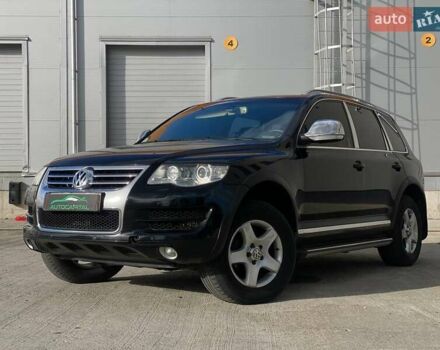 Черный Фольксваген Туарег, объемом двигателя 2.46 л и пробегом 296 тыс. км за 10290 $, фото 2 на Automoto.ua
