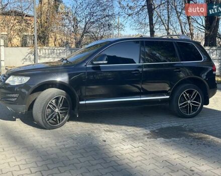 Черный Фольксваген Туарег, объемом двигателя 4.2 л и пробегом 286 тыс. км за 8999 $, фото 6 на Automoto.ua