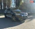 Черный Фольксваген Туарег, объемом двигателя 4.2 л и пробегом 286 тыс. км за 8999 $, фото 1 на Automoto.ua