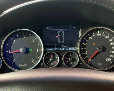 Чорний Фольксваген Туарег, об'ємом двигуна 2.5 л та пробігом 296 тис. км за 10290 $, фото 17 на Automoto.ua