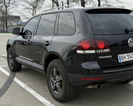 Черный Фольксваген Туарег, объемом двигателя 3 л и пробегом 263 тыс. км за 12500 $, фото 11 на Automoto.ua