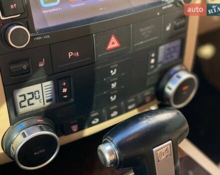 Черный Фольксваген Туарег, объемом двигателя 2.46 л и пробегом 296 тыс. км за 10290 $, фото 29 на Automoto.ua