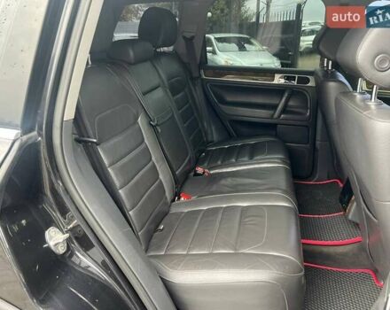 Черный Фольксваген Туарег, объемом двигателя 3.6 л и пробегом 218 тыс. км за 9790 $, фото 10 на Automoto.ua