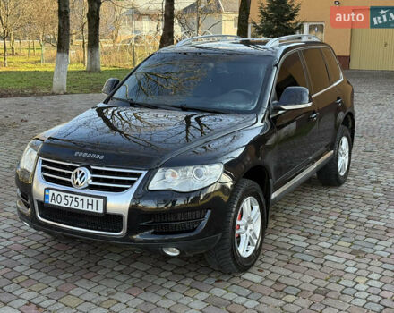 Черный Фольксваген Туарег, объемом двигателя 3 л и пробегом 314 тыс. км за 10500 $, фото 10 на Automoto.ua