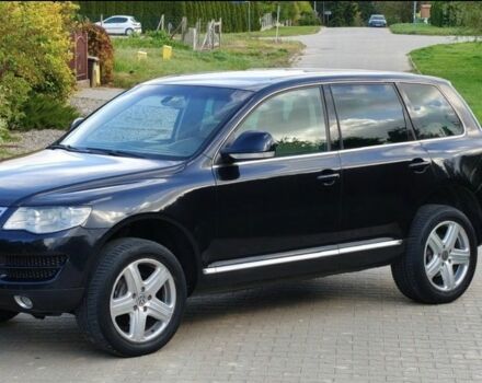 Чорний Фольксваген Туарег, об'ємом двигуна 3 л та пробігом 244 тис. км за 3116 $, фото 4 на Automoto.ua