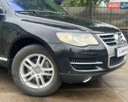 Черный Фольксваген Туарег, объемом двигателя 3.6 л и пробегом 218 тыс. км за 9790 $, фото 3 на Automoto.ua