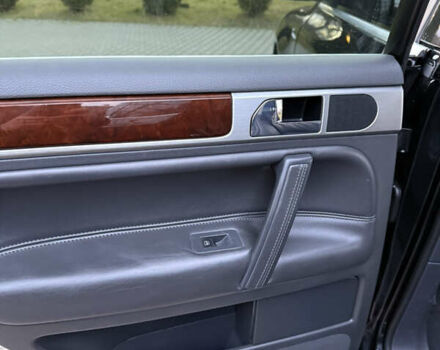 Черный Фольксваген Туарег, объемом двигателя 3 л и пробегом 217 тыс. км за 13450 $, фото 15 на Automoto.ua