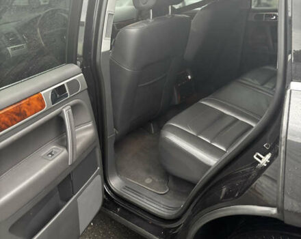 Черный Фольксваген Туарег, объемом двигателя 3.6 л и пробегом 173 тыс. км за 14500 $, фото 8 на Automoto.ua