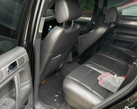 Черный Фольксваген Туарег, объемом двигателя 3 л и пробегом 198 тыс. км за 13086 $, фото 4 на Automoto.ua