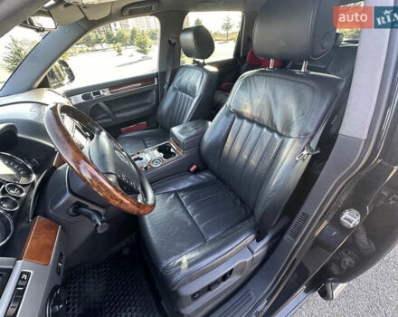 Черный Фольксваген Туарег, объемом двигателя 2.99 л и пробегом 342 тыс. км за 9122 $, фото 9 на Automoto.ua