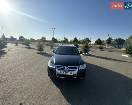 Черный Фольксваген Туарег, объемом двигателя 2.99 л и пробегом 342 тыс. км за 9122 $, фото 6 на Automoto.ua