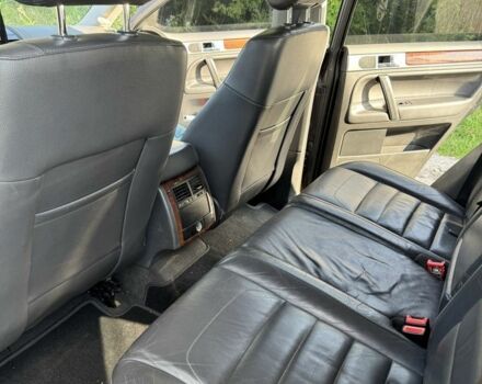 Чорний Фольксваген Туарег, об'ємом двигуна 3 л та пробігом 280 тис. км за 13800 $, фото 7 на Automoto.ua