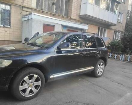 Черный Фольксваген Туарег, объемом двигателя 3 л и пробегом 410 тыс. км за 8300 $, фото 5 на Automoto.ua