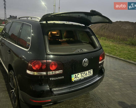 Черный Фольксваген Туарег, объемом двигателя 2.97 л и пробегом 159 тыс. км за 13800 $, фото 10 на Automoto.ua