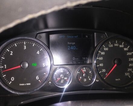 Черный Фольксваген Туарег, объемом двигателя 3 л и пробегом 300 тыс. км за 9300 $, фото 13 на Automoto.ua