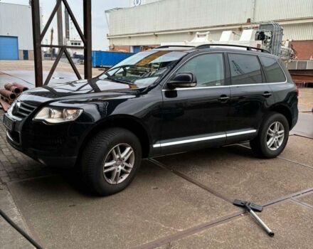 Чорний Фольксваген Туарег, об'ємом двигуна 2.5 л та пробігом 3 тис. км за 3000 $, фото 2 на Automoto.ua