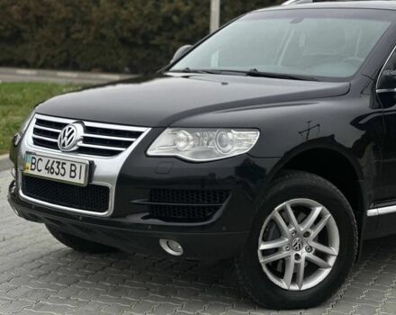 Черный Фольксваген Туарег, объемом двигателя 3.6 л и пробегом 200 тыс. км за 9800 $, фото 1 на Automoto.ua