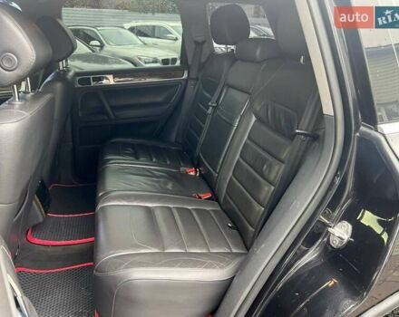 Черный Фольксваген Туарег, объемом двигателя 3.6 л и пробегом 218 тыс. км за 9790 $, фото 9 на Automoto.ua