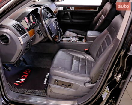 Черный Фольксваген Туарег, объемом двигателя 3.6 л и пробегом 182 тыс. км за 9900 $, фото 27 на Automoto.ua