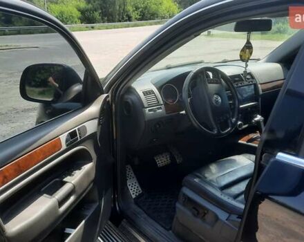 Чорний Фольксваген Туарег, об'ємом двигуна 2.97 л та пробігом 353 тис. км за 10500 $, фото 11 на Automoto.ua