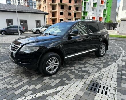 Черный Фольксваген Туарег, объемом двигателя 3 л и пробегом 267 тыс. км за 11000 $, фото 7 на Automoto.ua