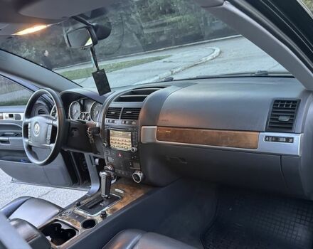 Чорний Фольксваген Туарег, об'ємом двигуна 3 л та пробігом 221 тис. км за 9800 $, фото 12 на Automoto.ua