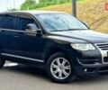 Черный Фольксваген Туарег, объемом двигателя 2.97 л и пробегом 359 тыс. км за 10700 $, фото 1 на Automoto.ua