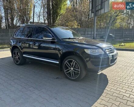 Черный Фольксваген Туарег, объемом двигателя 4.2 л и пробегом 286 тыс. км за 8999 $, фото 49 на Automoto.ua