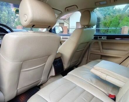 Чорний Фольксваген Туарег, об'ємом двигуна 3 л та пробігом 244 тис. км за 3116 $, фото 12 на Automoto.ua