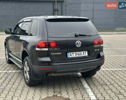 Черный Фольксваген Туарег, объемом двигателя 3 л и пробегом 270 тыс. км за 10500 $, фото 6 на Automoto.ua