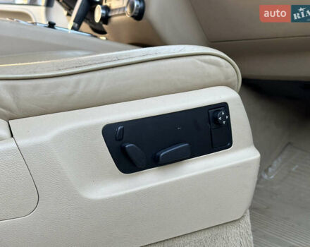 Черный Фольксваген Туарег, объемом двигателя 2.97 л и пробегом 240 тыс. км за 12200 $, фото 45 на Automoto.ua