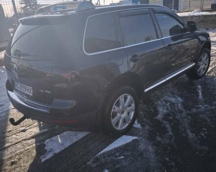 Черный Фольксваген Туарег, объемом двигателя 2.97 л и пробегом 294 тыс. км за 13000 $, фото 4 на Automoto.ua