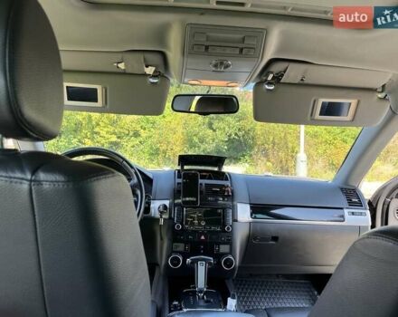 Черный Фольксваген Туарег, объемом двигателя 2.97 л и пробегом 214 тыс. км за 13500 $, фото 14 на Automoto.ua