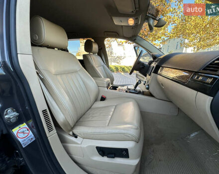 Черный Фольксваген Туарег, объемом двигателя 2.97 л и пробегом 240 тыс. км за 12200 $, фото 42 на Automoto.ua