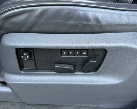 Черный Фольксваген Туарег, объемом двигателя 3 л и пробегом 217 тыс. км за 13450 $, фото 18 на Automoto.ua