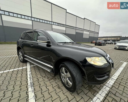 Черный Фольксваген Туарег, объемом двигателя 3 л и пробегом 270 тыс. км за 10500 $, фото 16 на Automoto.ua