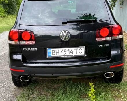 Чорний Фольксваген Туарег, об'ємом двигуна 3 л та пробігом 265 тис. км за 13000 $, фото 3 на Automoto.ua