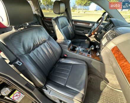 Черный Фольксваген Туарег, объемом двигателя 2.99 л и пробегом 342 тыс. км за 9122 $, фото 10 на Automoto.ua