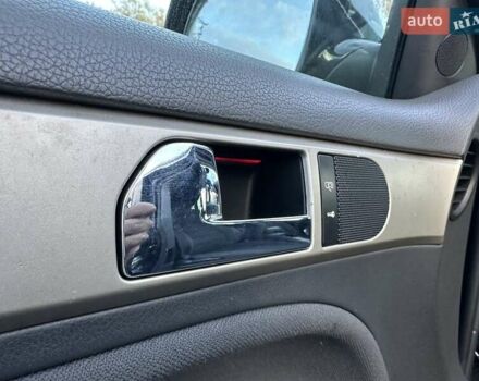 Чорний Фольксваген Туарег, об'ємом двигуна 3 л та пробігом 340 тис. км за 10900 $, фото 30 на Automoto.ua