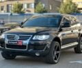Черный Фольксваген Туарег, объемом двигателя 3 л и пробегом 270 тыс. км за 13990 $, фото 1 на Automoto.ua