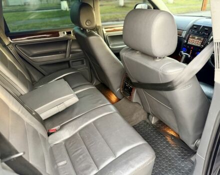 Черный Фольксваген Туарег, объемом двигателя 0 л и пробегом 345 тыс. км за 5300 $, фото 11 на Automoto.ua